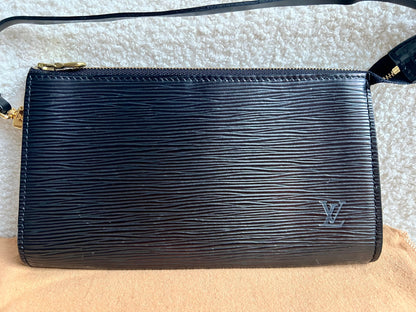 Louis Vuitton Vintage Black Epi Leather Pochette