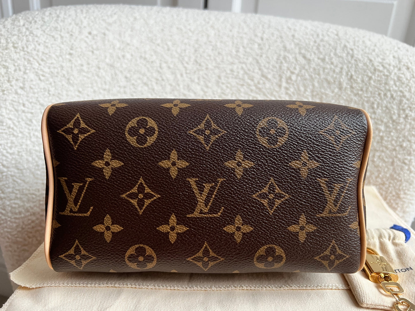 Louis Vuitton Speedy Monogram Bandouliere 20 (RRP £1650)