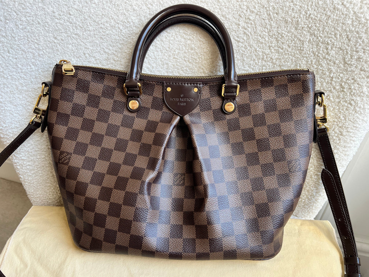 Louis Vuitton Siena MM Tote Damier Ebene