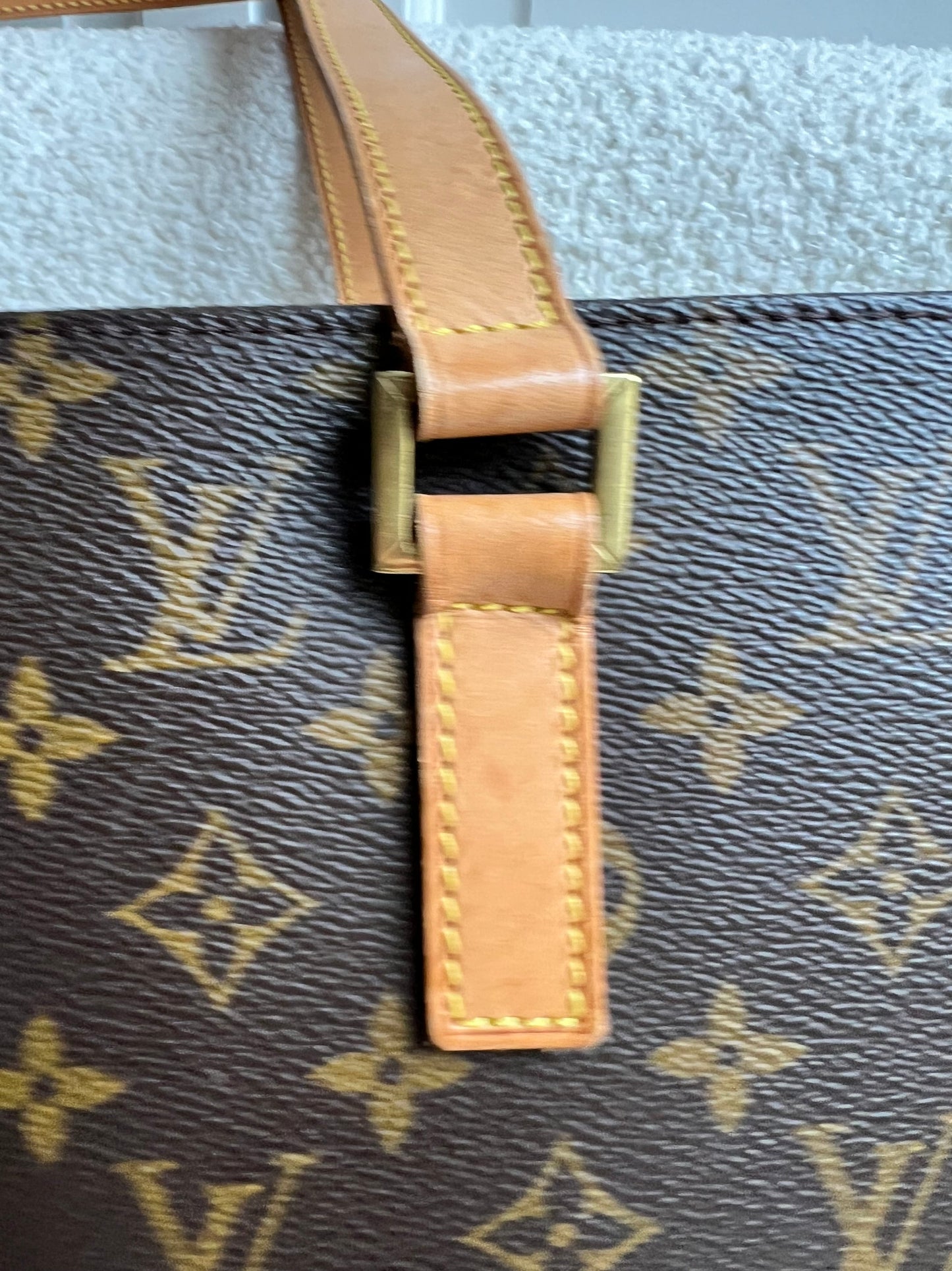 Louis Vuitton Luca Tote Monogram