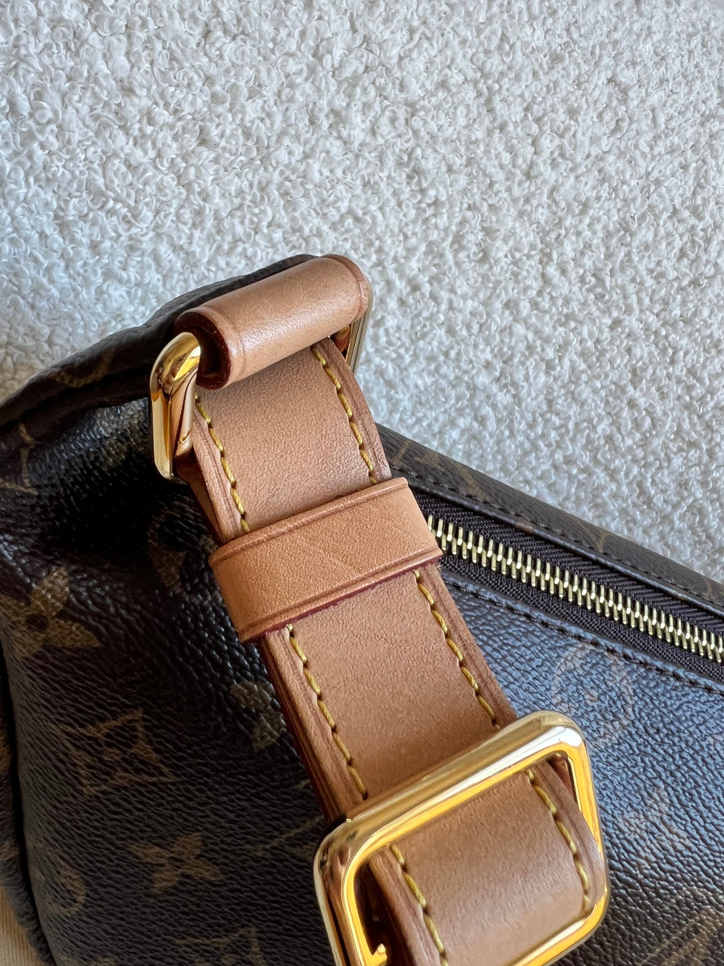 Louis Vuitton Bumbag in Monogram Canvas