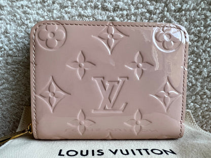Louis Vuitton Zippy Coin Purse in Rose Ballerine Vernis Patent (RRP £420)
