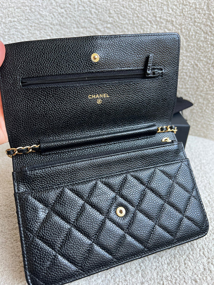 Chanel Black Caviar Wallet on Chain (RRP £2,930)