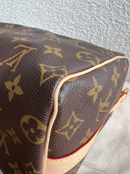 Louis Vuitton Speedy 25 Bandouliere Monogram (RRP £1,470)
