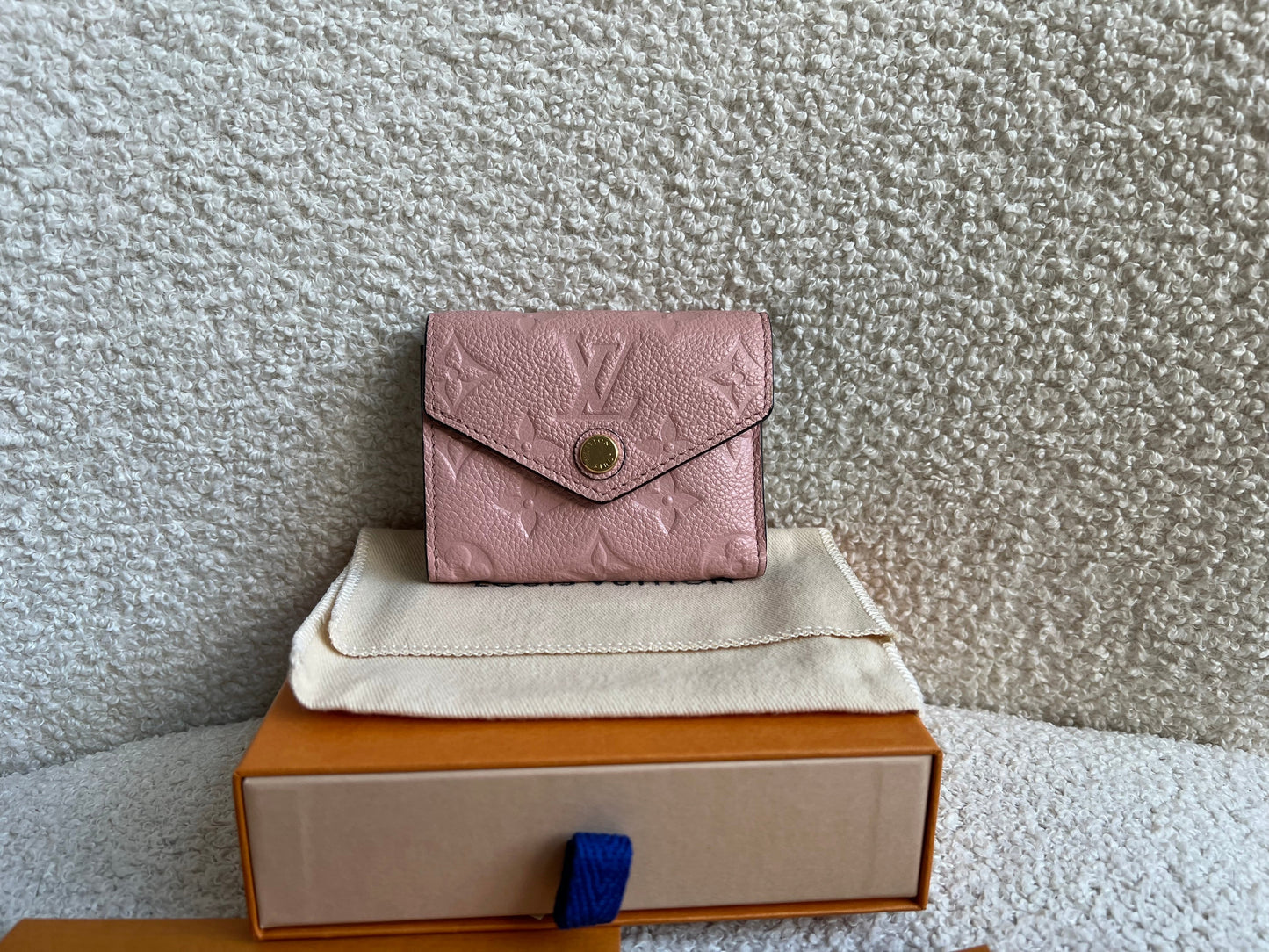 Louis Vuitton Zoe Wallet Rose Poudre Empreinte (RRP £515)
