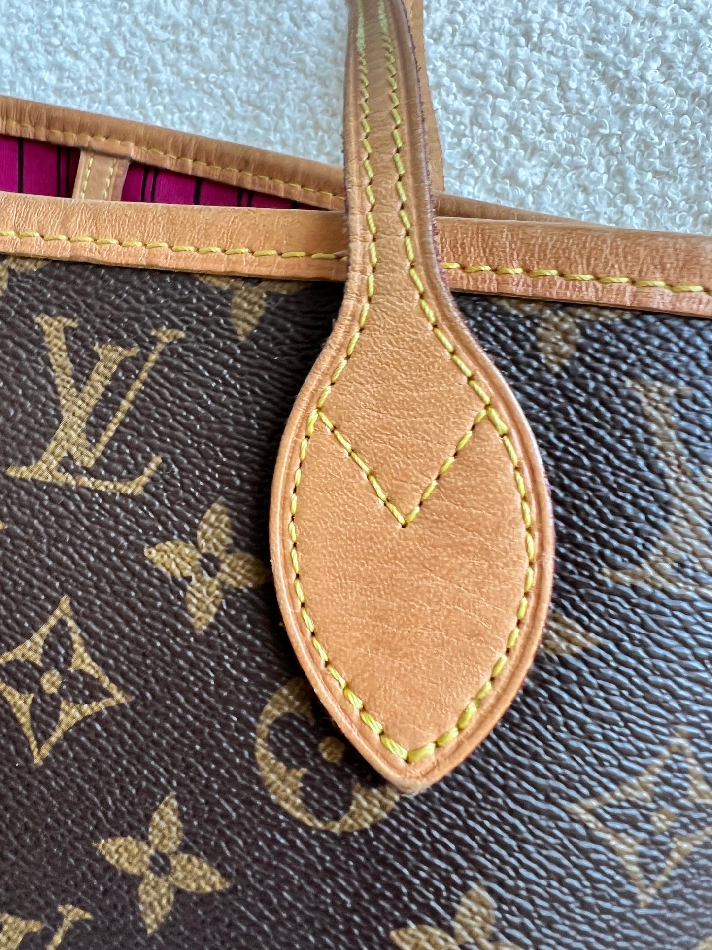 Louis Vuitton Neverfull MM Monogram Pivoine (RRP £1,430)