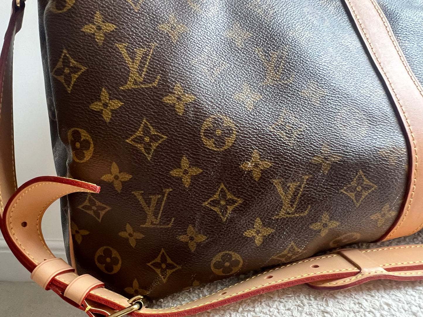 Louis Vuitton Vintage Keepall Bandouliere 60