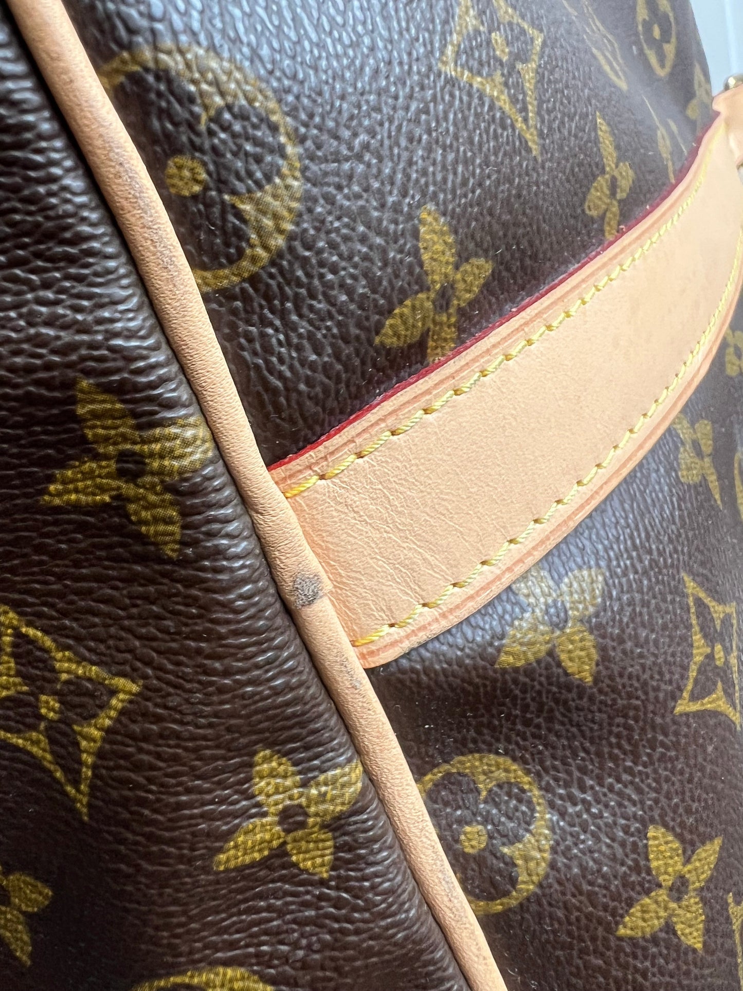 Louis Vuitton Vintage Keepall Bandouliere 60