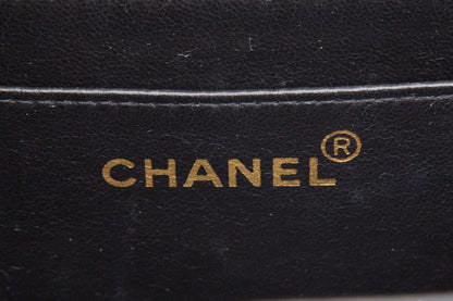 Chanel Vintage 1991 Black Quilted Lambskin Flap Crossbody Handbag with Gold Hardware