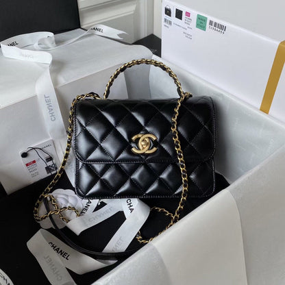 Chanel Luxury Handbag Style 212