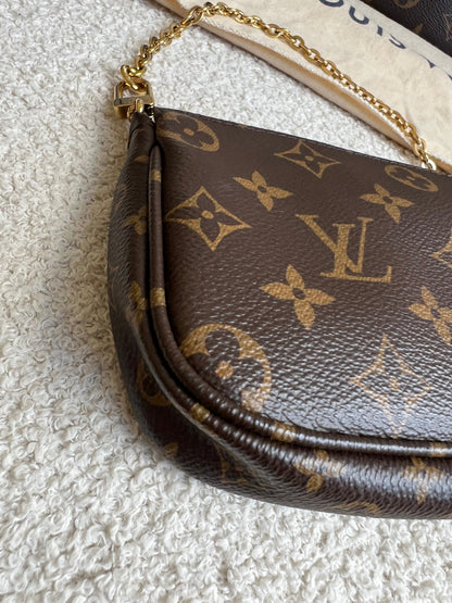 Louis Vuitton Multi Pochette Accessoires Khaki (RRP £2070)