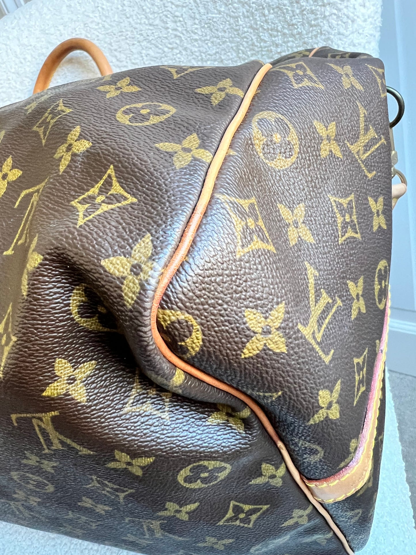 Louis Vuitton Vintage Keepall Bandouliere 60