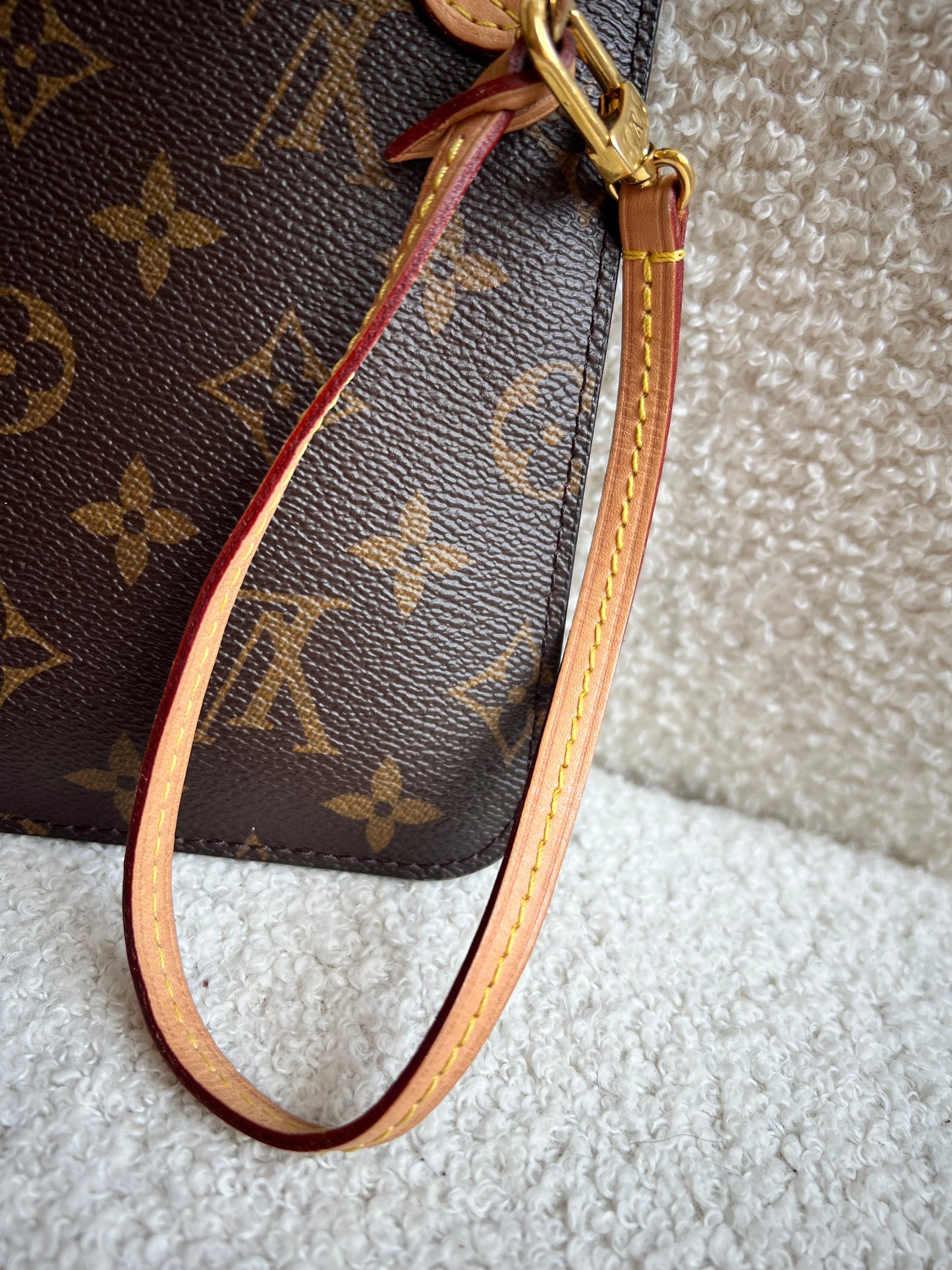Louis Vuitton Pouch (from Neverfull MM) in Monogram