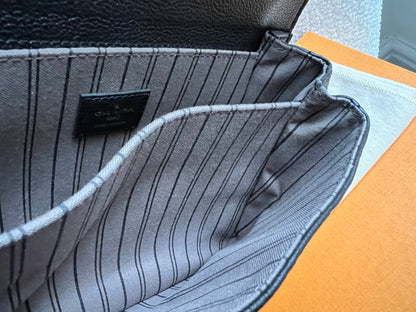 Louis Vuitton Pochette Metis Black Empreinte (RRP £2,200)
