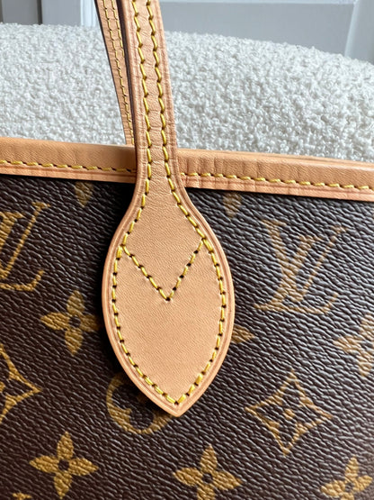 Louis Vuitton Neverfull MM Monogram Pivoine (RRP £1,430)