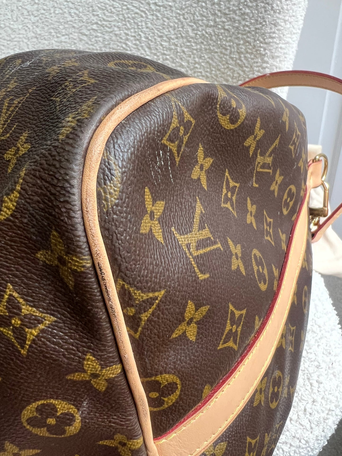 Louis Vuitton Vintage Keepall Bandouliere 60