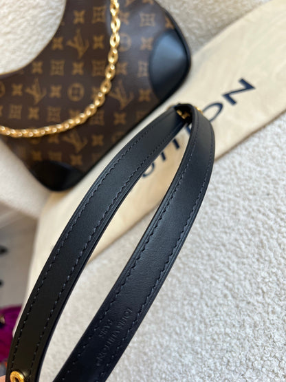 Louis Vuitton Boulogne Monogram (RRP £1,890)