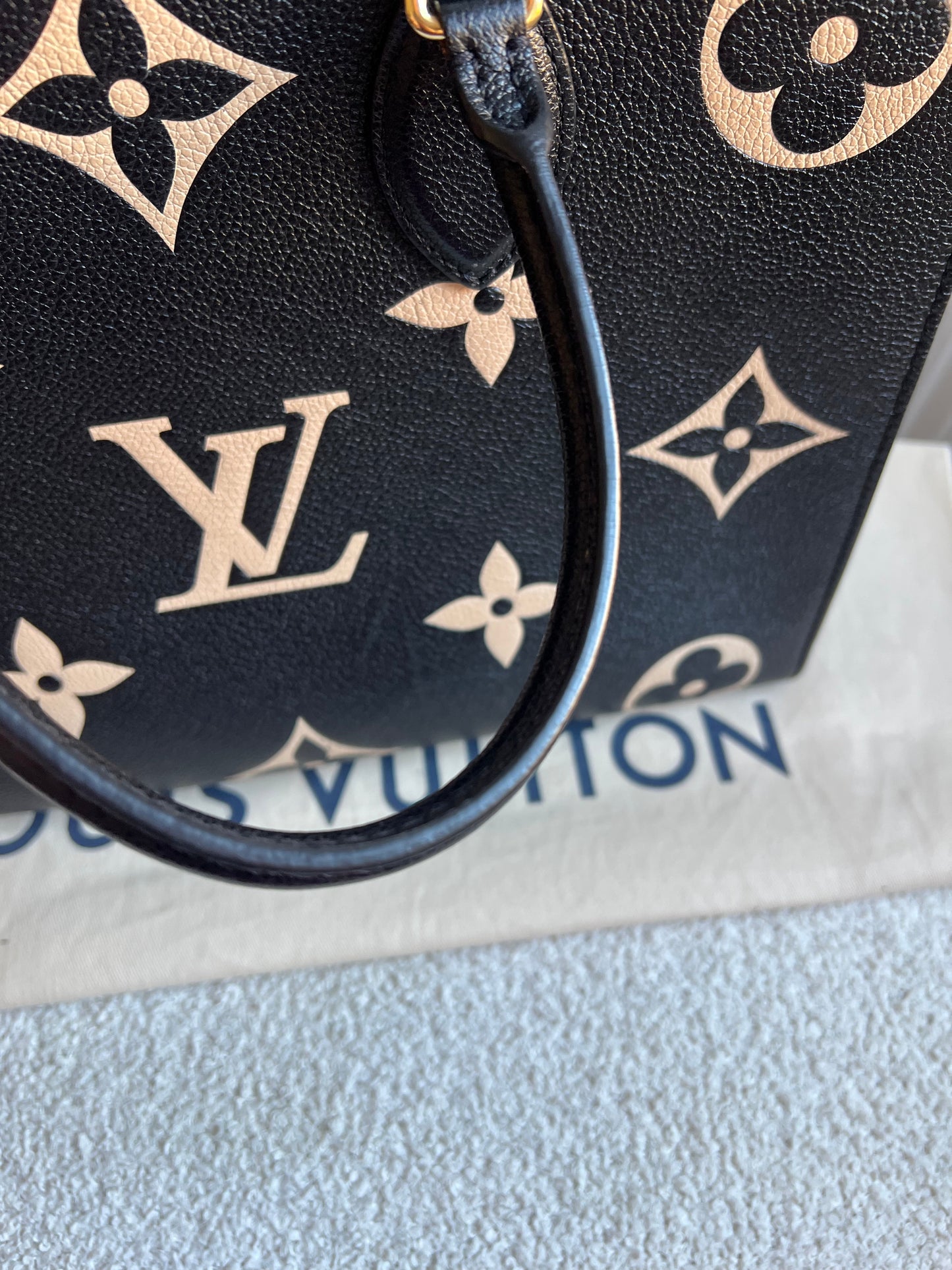 Louis Vuitton On the Go MM Bicolour Empreinte (RRP £2,660)