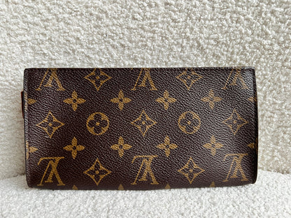 Louis Vuitton Pouch in Monogram