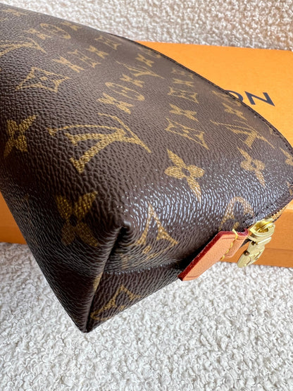 Louis Vuitton Cosmetic Pouch GM Monogram (RRP £495)