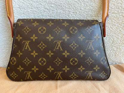 Louis Vuitton Looping Mini Monogram