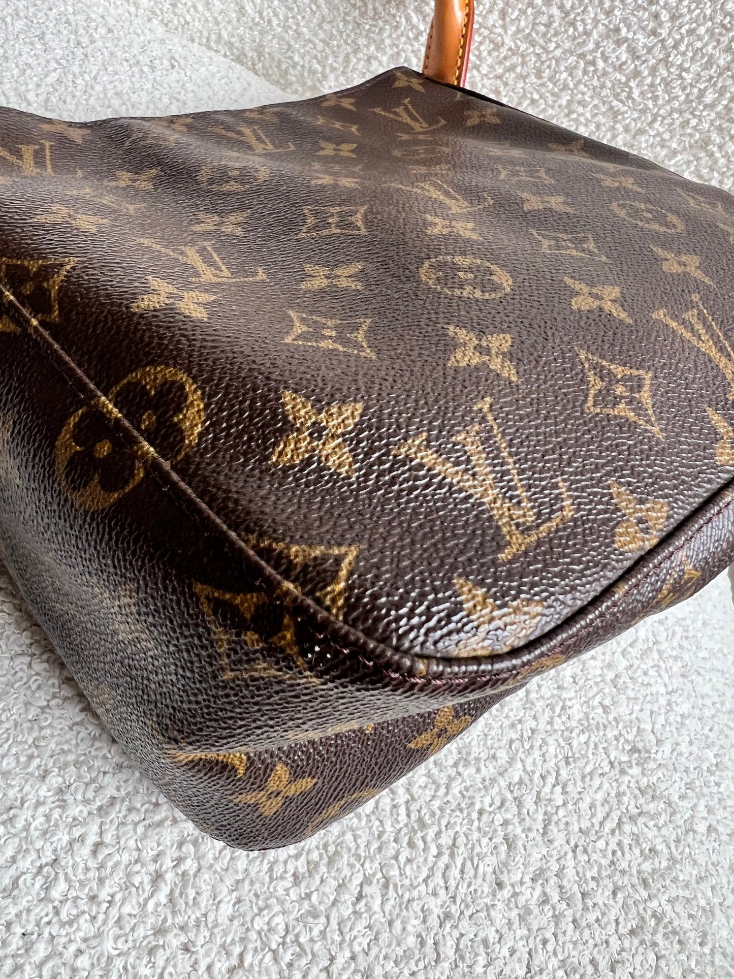 Louis Vuitton Looping MM Monogram