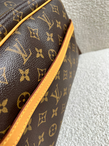 Lous Vuitton Reporter Monogram