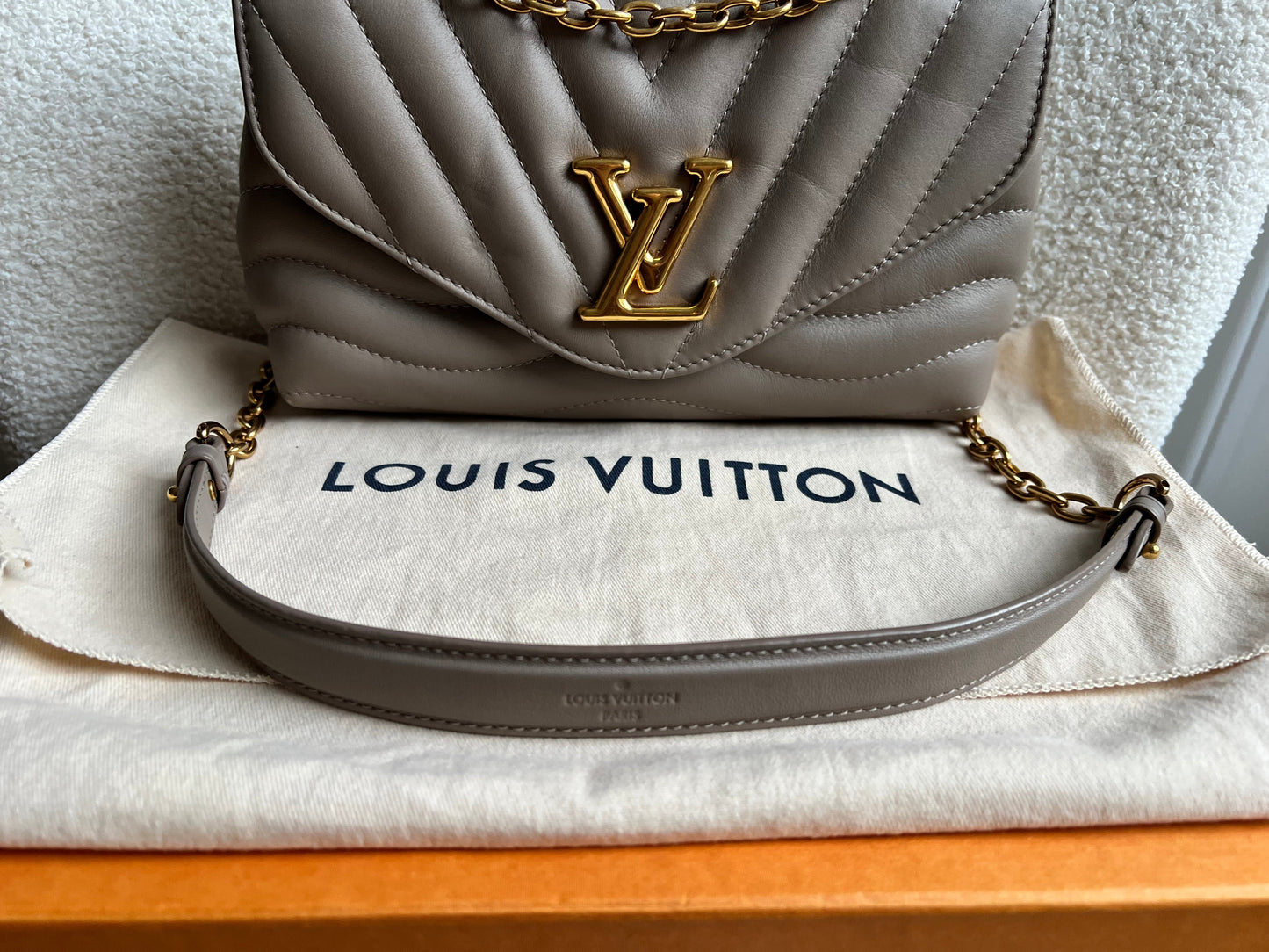 Louis Vuitton Taupe New Wave Chain Bag MM (RRP £2310)