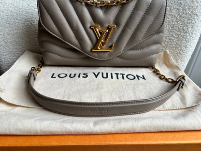 Louis Vuitton Taupe New Wave Chain Bag MM (RRP £2310)