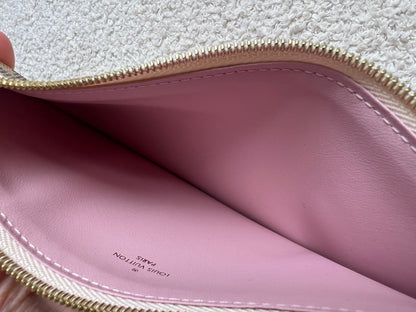 Louis Vuitton Felicie Pochette Damier Azur (RRP £1110)