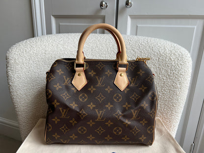 Louis Vuitton Speedy 25 Bandouliere Monogram (RRP £1,470)