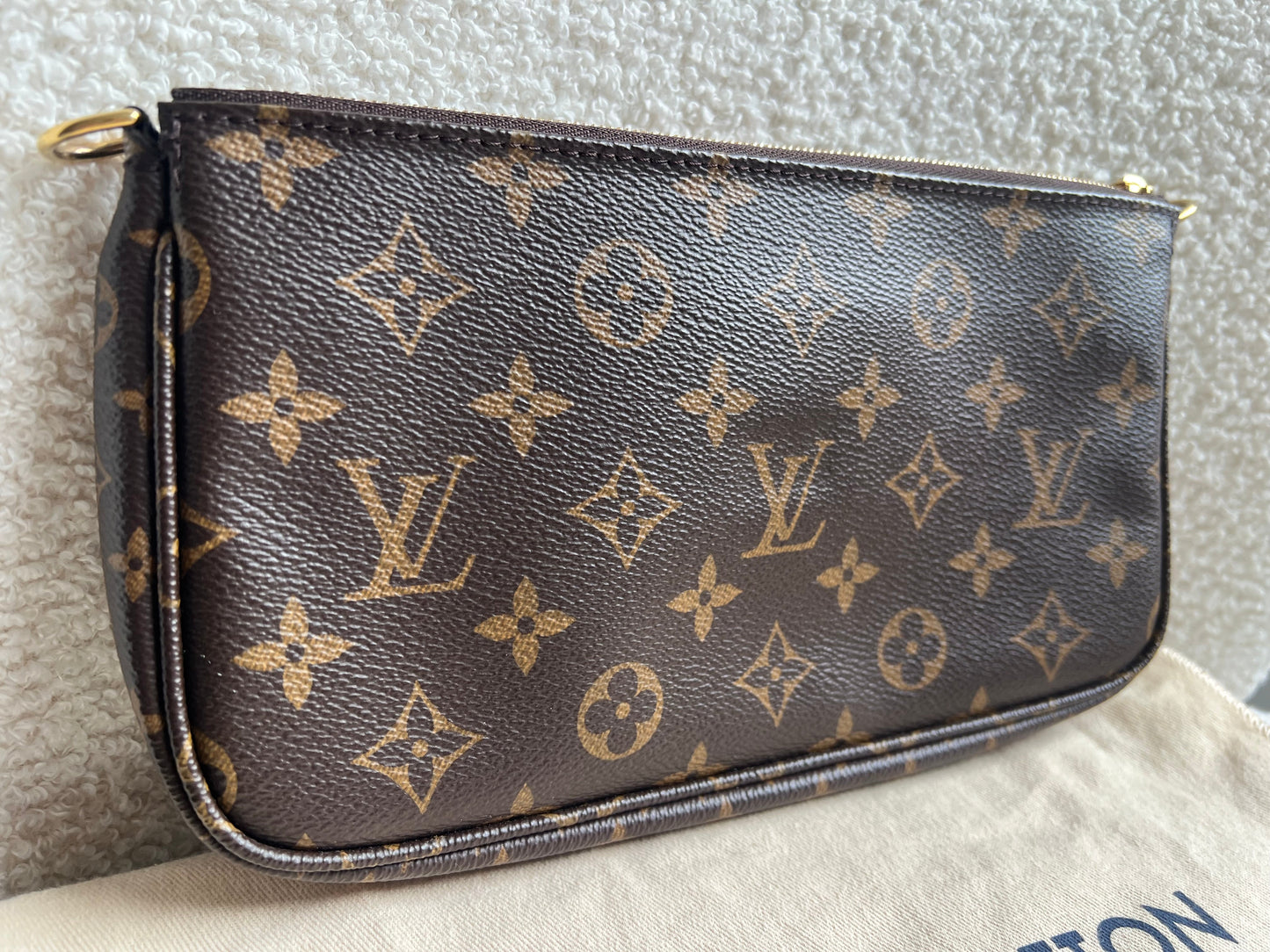 Louis Vuitton Multi Pochette Accessoires Khaki (RRP £2030)