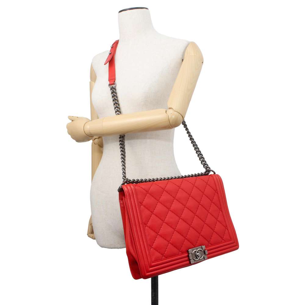 Chanel Boy Chanel ChainShoulder Bag Red Lambskin