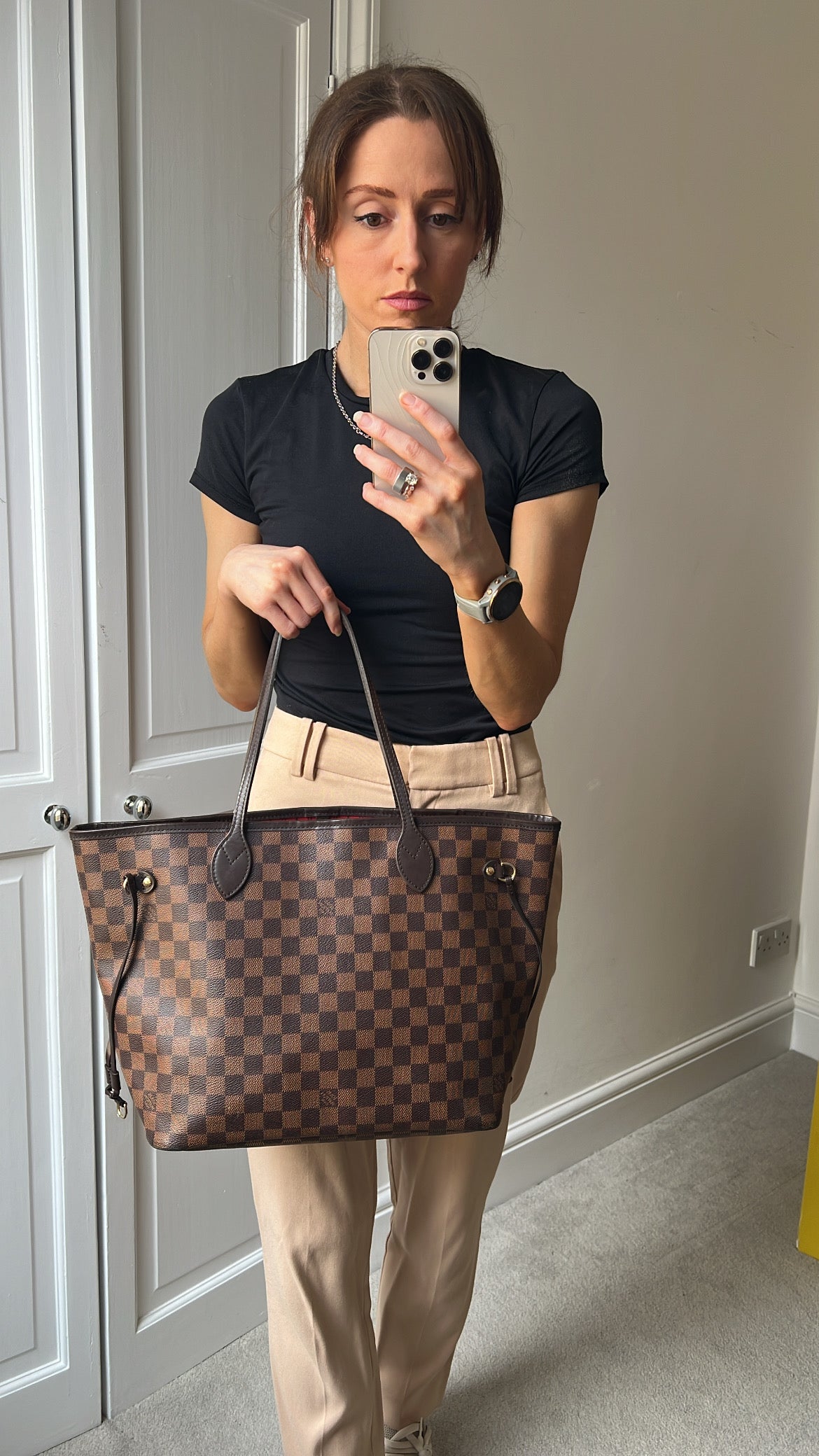 Louis Vuitton Neverfull MM Damier Ebene Cherry Interior (RRP £1,430)