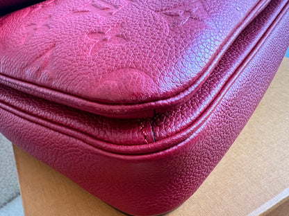 Louis Vuitton Pochette Metis Red Empreinte (RRP £2,130)