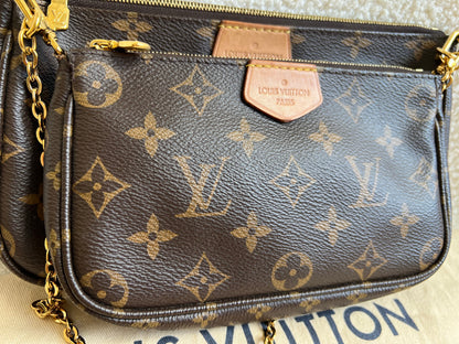 Louis Vuitton Multi Pochette Accessoires Khaki (RRP £2070)