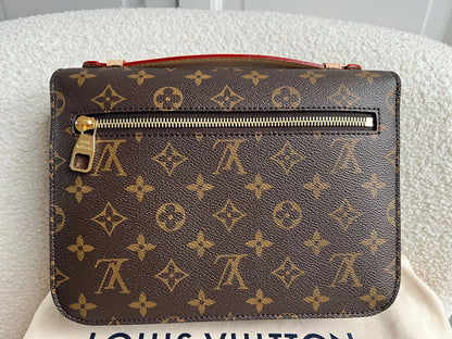 Louis Vuitton Pochette Metis Monogram (RRP £2,020)