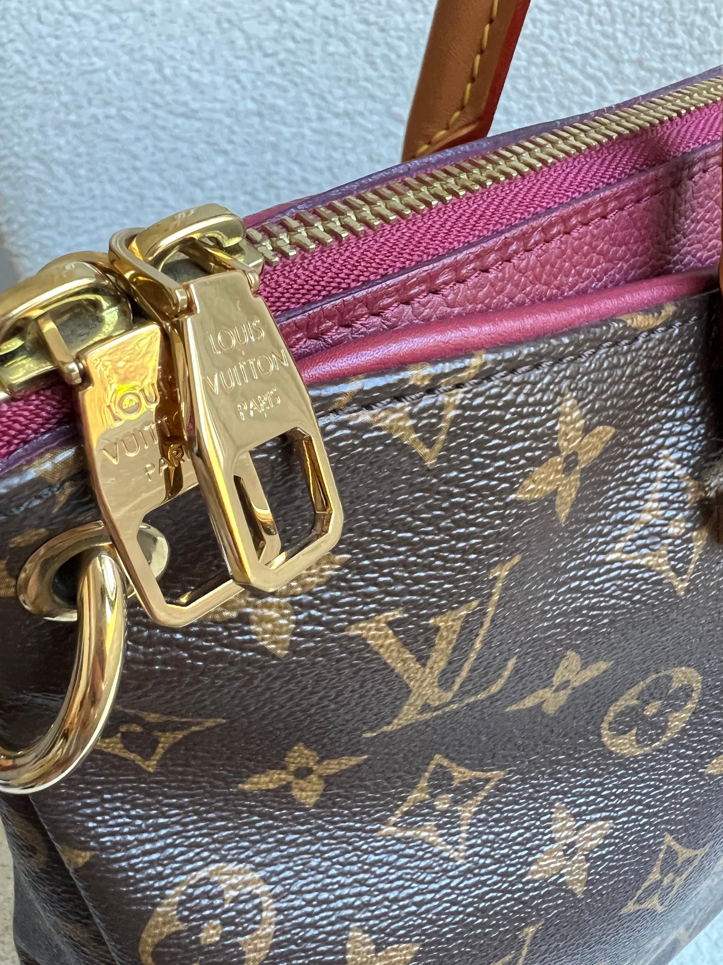 Louis Vuitton Pallas Tote in Monogram and Fuchsia (RRP £1960)