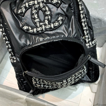 Chanel Luxury Handbag Style 392