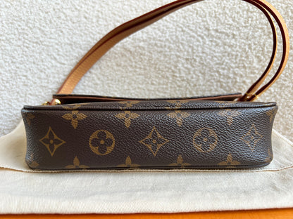 Louis Vuitton Ivy Wallet on Chain Bag Monogram Canvas (RRP £1,370)
