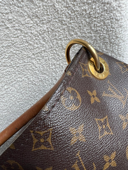 Louis Vuitton Artsy MM Monogram (RRP £1,940)