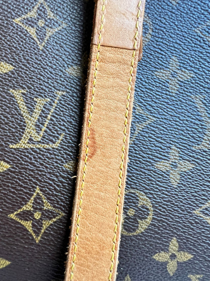 Louis Vuitton Luca Tote Monogram