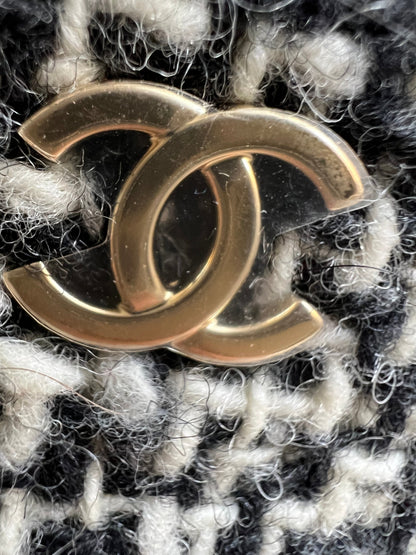 Chanel Deauville Tote in Black Glazed Calfskin and Monochrome Boucle Tweed (RRP £5800)