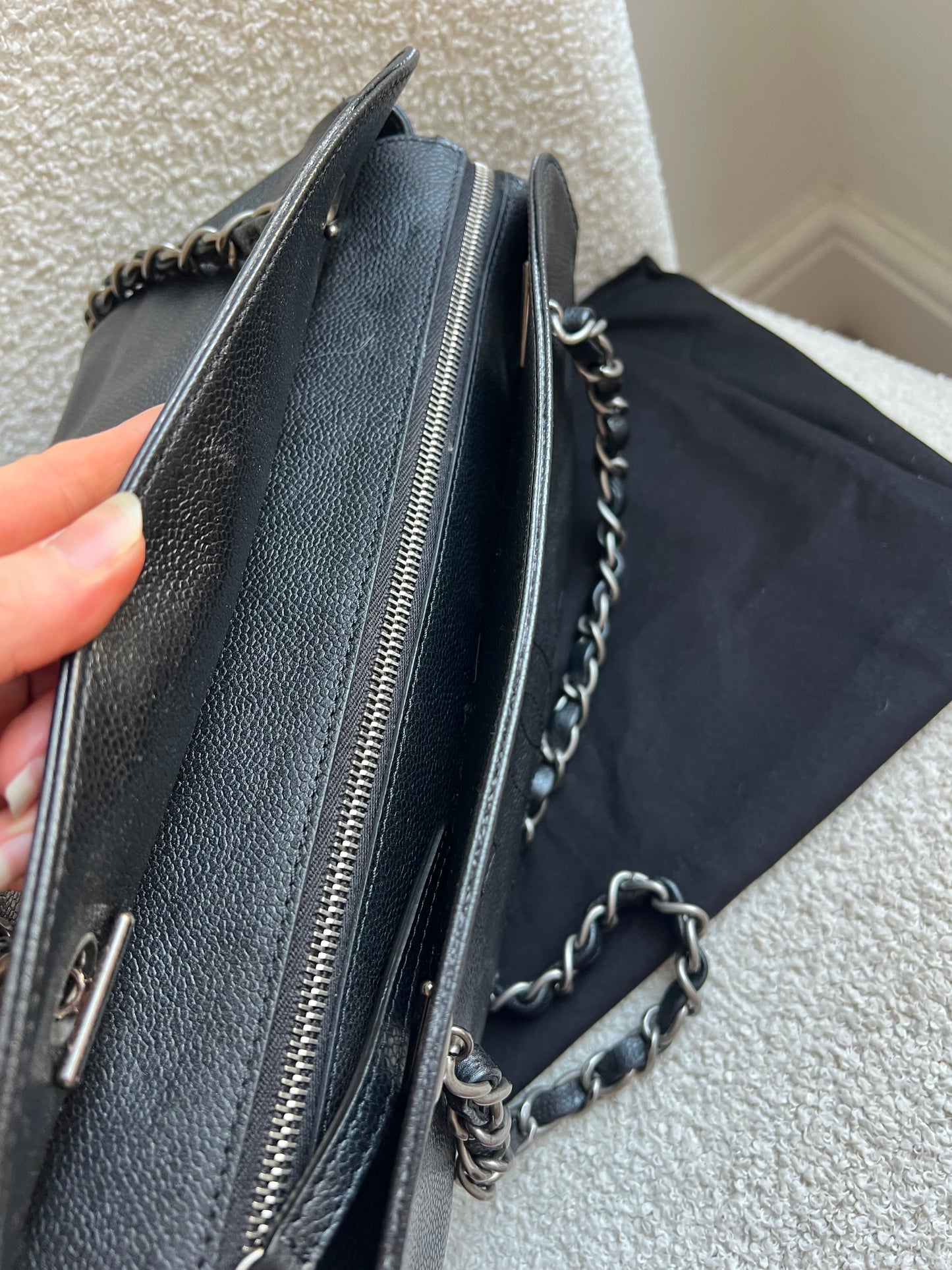 Chanel Vintage Caviar Timeless CC Chain Tote