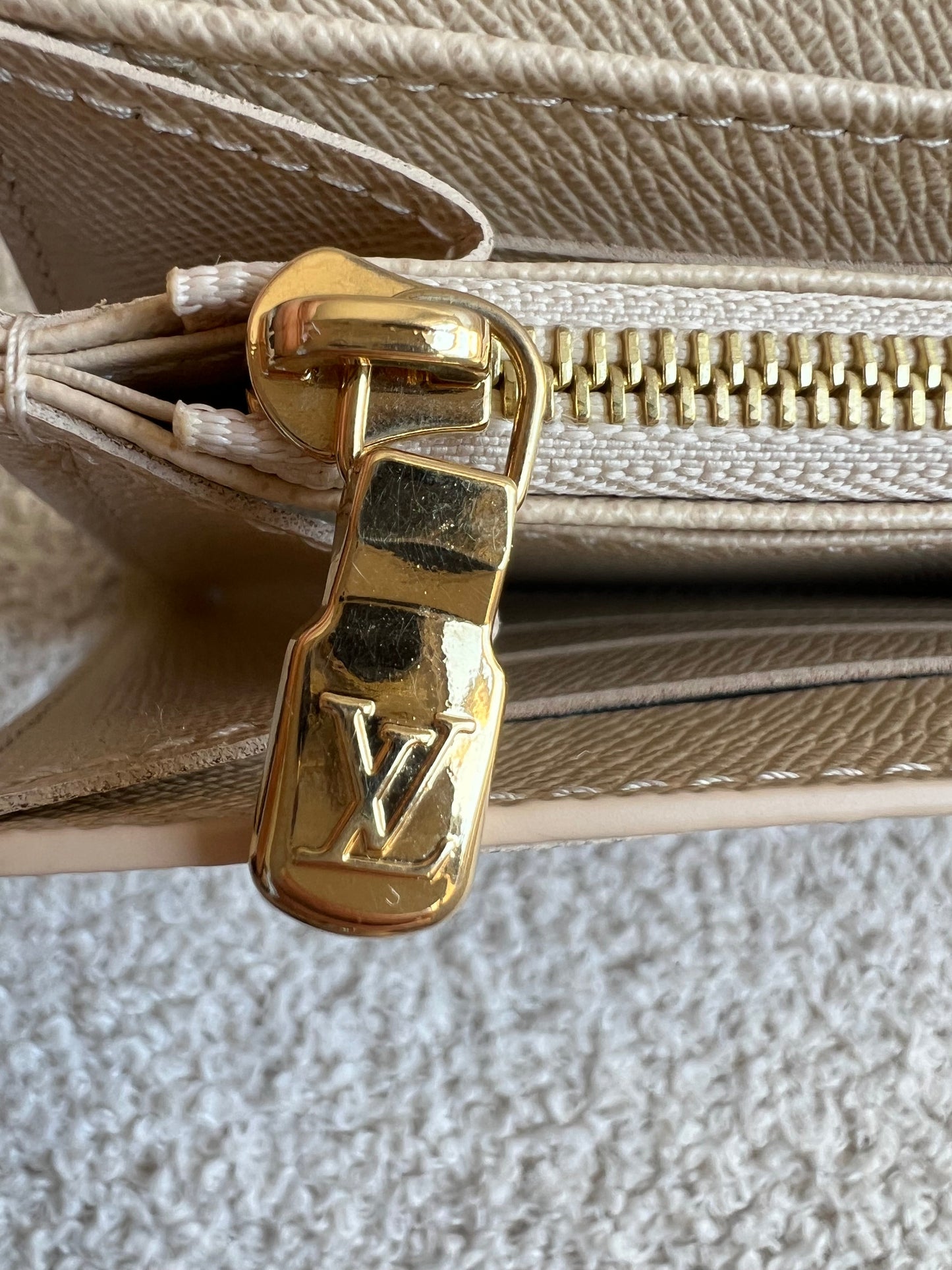 Louis Vuitton Sarah Wallet in Damier Azur (RRP £505)
