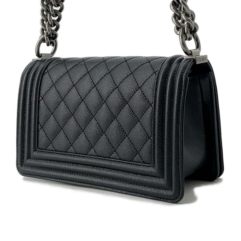 Chanel Boy Chanel ChainShoulder Bag Black A67085 Caviar Leather Size Small
