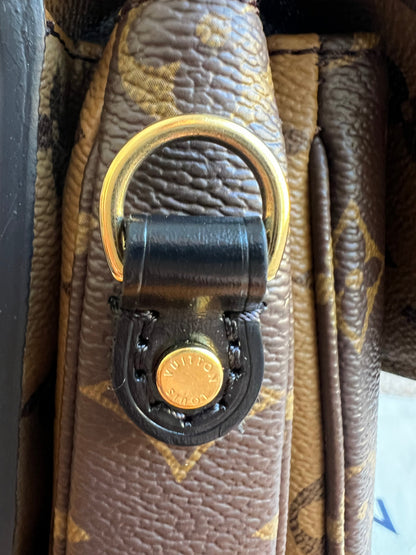 Louis Vuitton Pochette Metis Reverse Monogram (RRP £2,060)