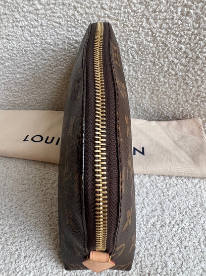 Louis Vuitton Cosmetic Pouch GM Monogram (RRP £495)
