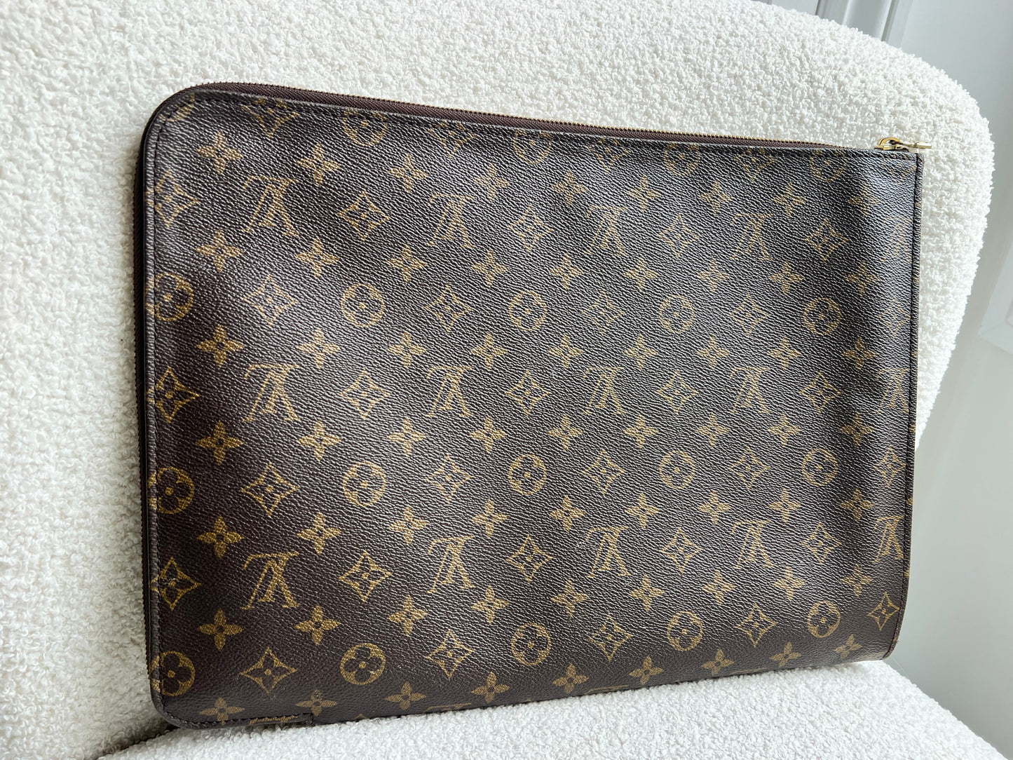 Louis Vuitton Monogram Poch Documents Portfolio Case 39
