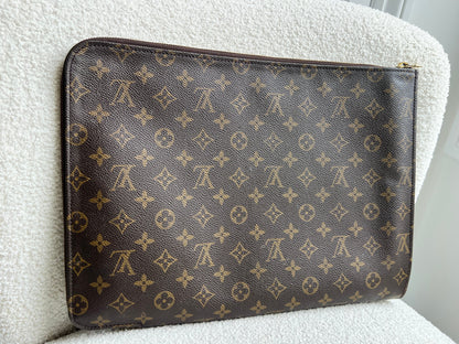 Louis Vuitton Monogram Poch Documents Portfolio Case 39